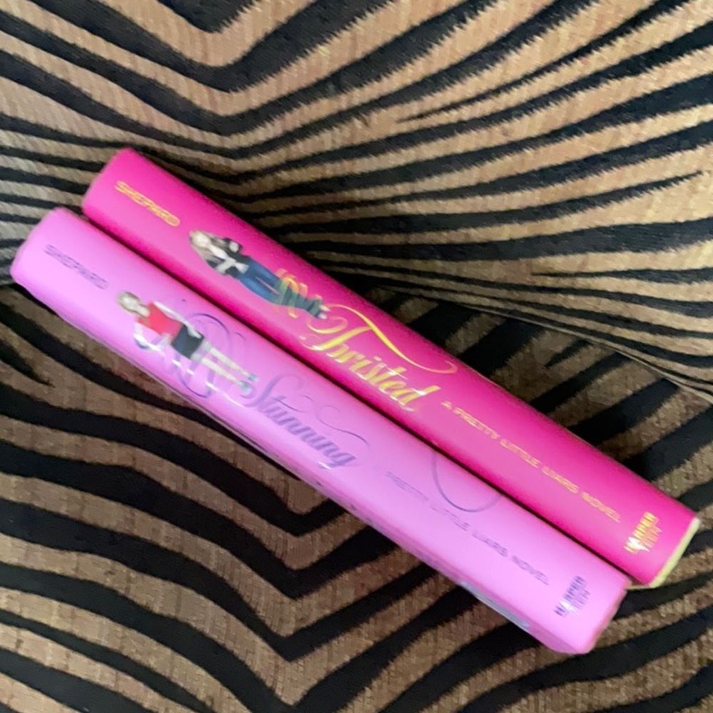 Stunning and Twisted Book Set - Picture 2 of 7